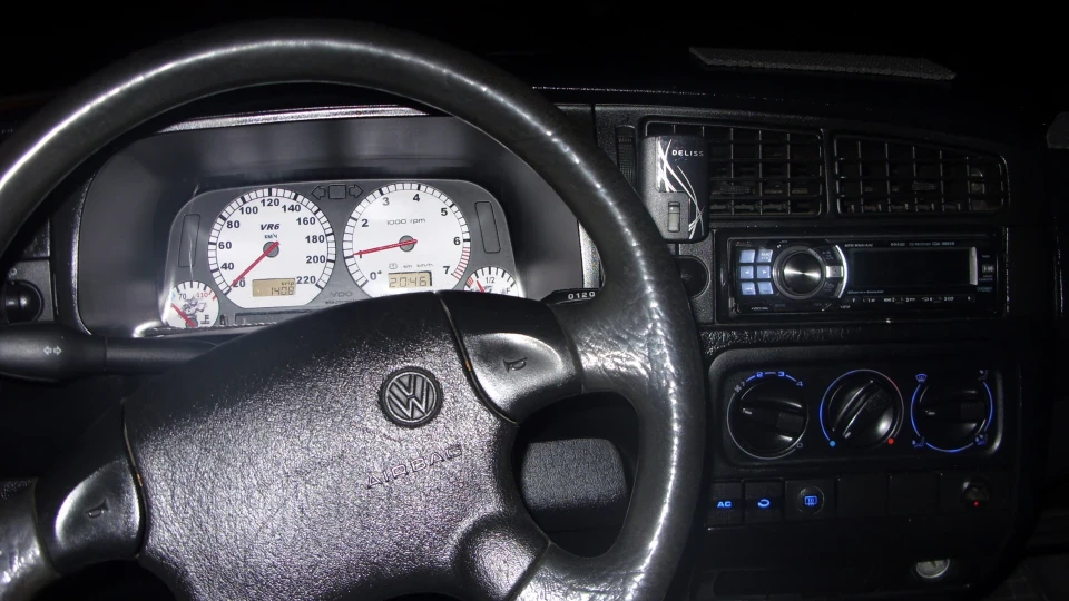 Volkswagen Golf GT Шуршунчик 5