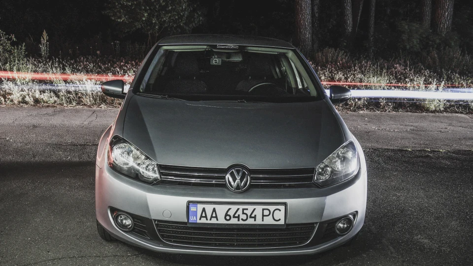 Volkswagen Golf Highline 4