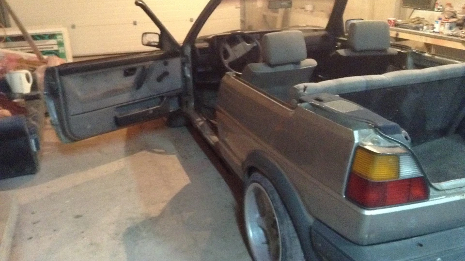 Volkswagen Golf Кабріо)) 3