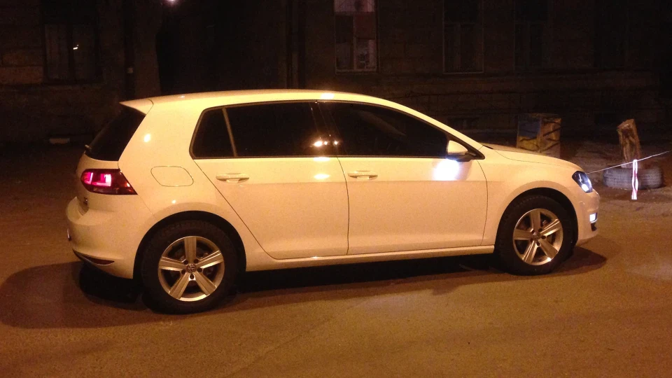 Volkswagen Golf космоліт) 5