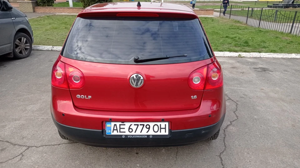 Volkswagen Golf КОТЯРА) 4