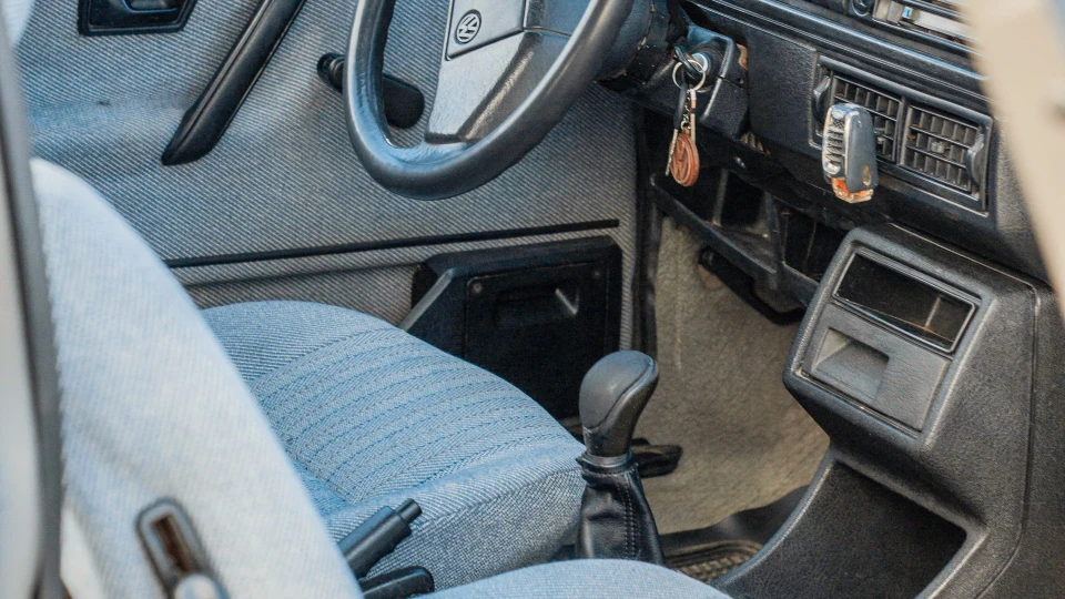 Volkswagen Golf Міцний горішок 4