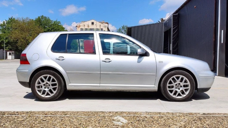 Volkswagen Golf mk 4 Малюшка 2