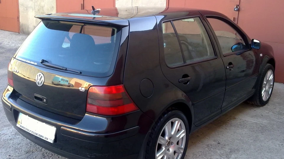 Volkswagen Golf MK 4 2