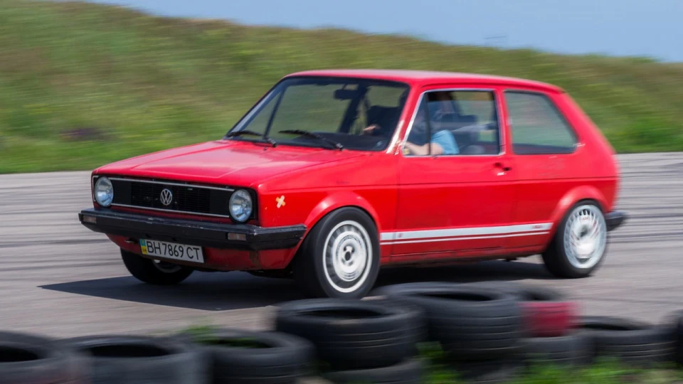 Volkswagen Golf Mk1 Red Pepper