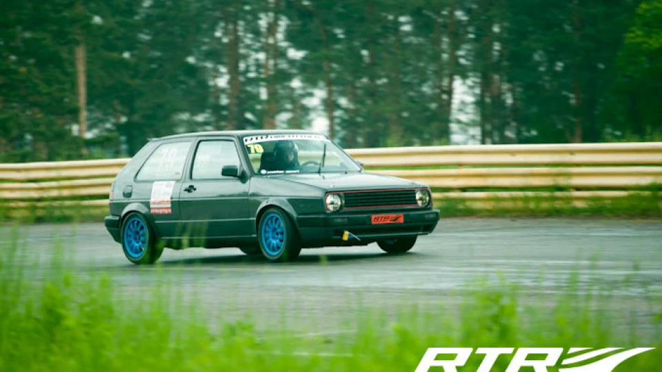 Volkswagen Golf MK2-RTR 2