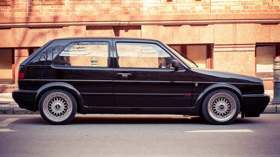 Volkswagen Golf mk2 VR6 5