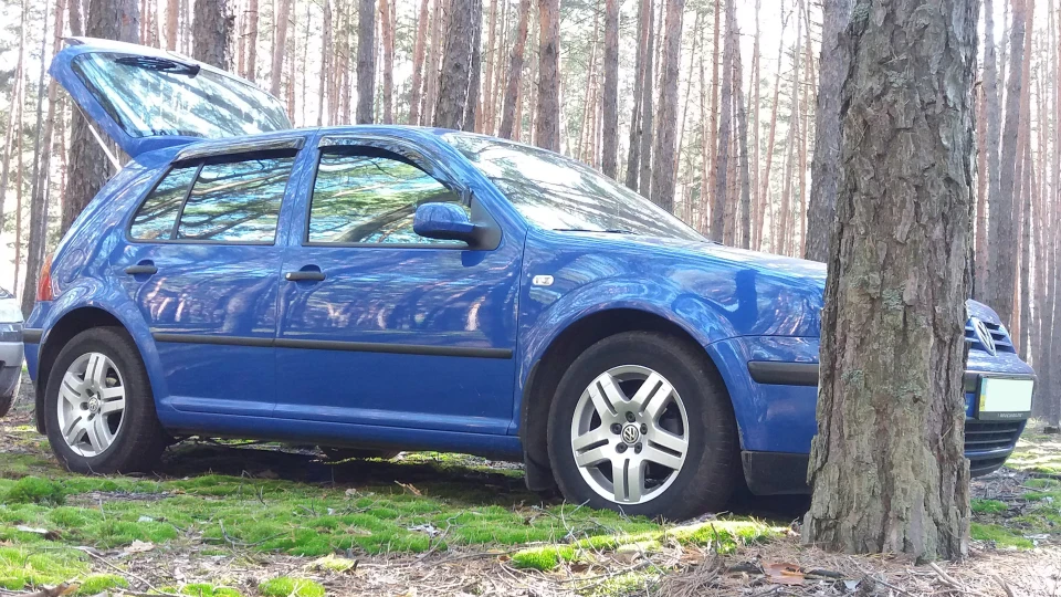 Volkswagen Golf MK4 AEH Jazz Blue 🚙 5