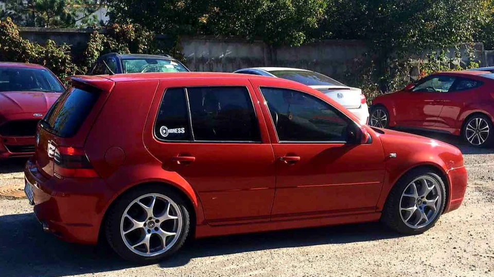 Volkswagen Golf MK4 "ZaDiRa" 2