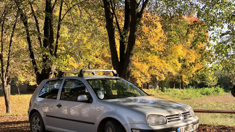 Volkswagen Golf MK4 5