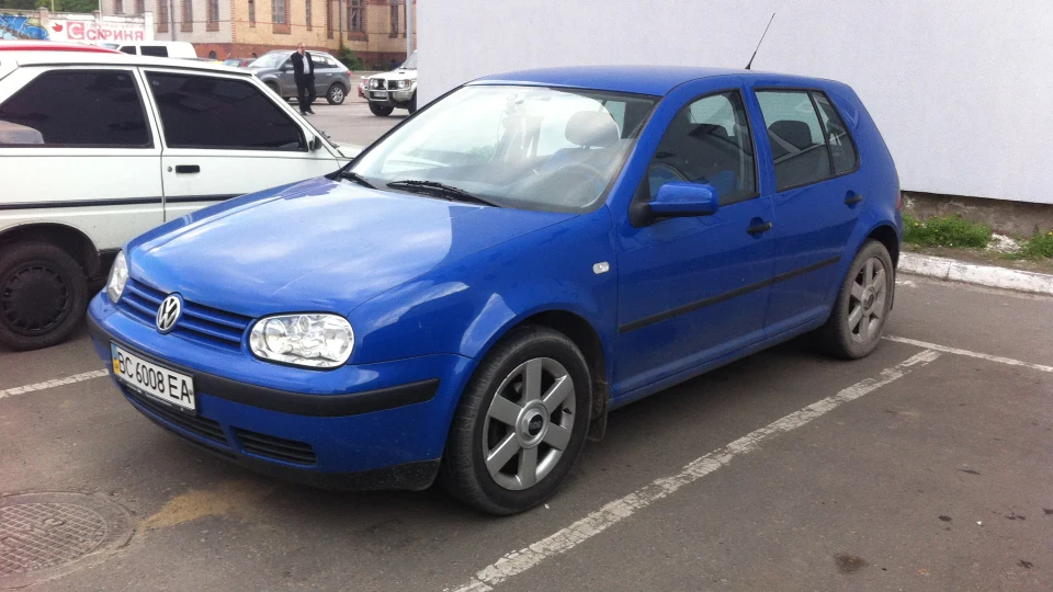 Volkswagen Golf Німецька дев'ятка 3