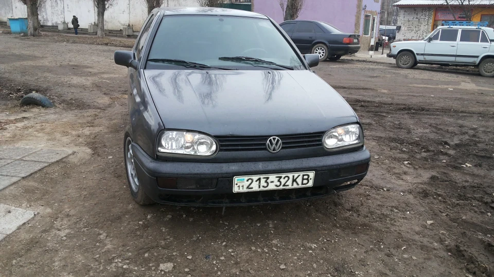 Volkswagen Golf П Р О Д А Є Т С Я