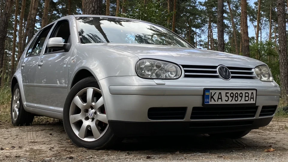 Volkswagen Golf Pacific