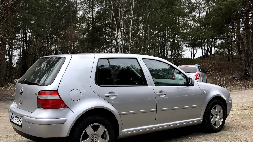 Volkswagen Golf "Pacific" 4