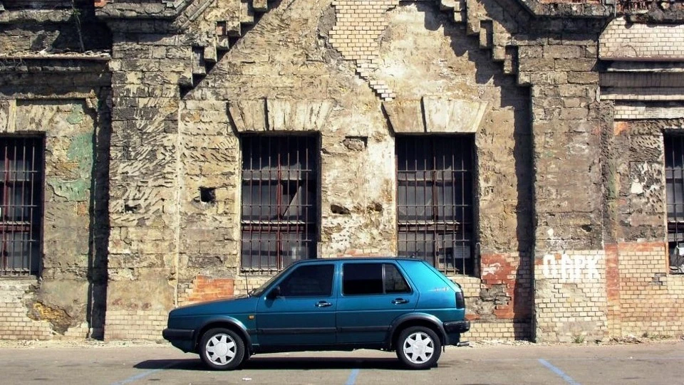 Volkswagen Golf Pasadena 4
