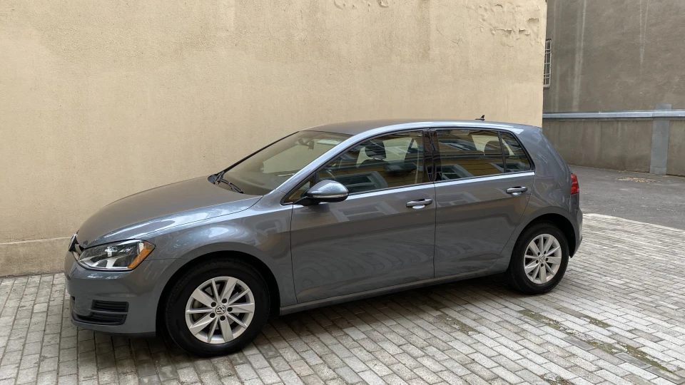 Volkswagen Golf майже як Пиріг )