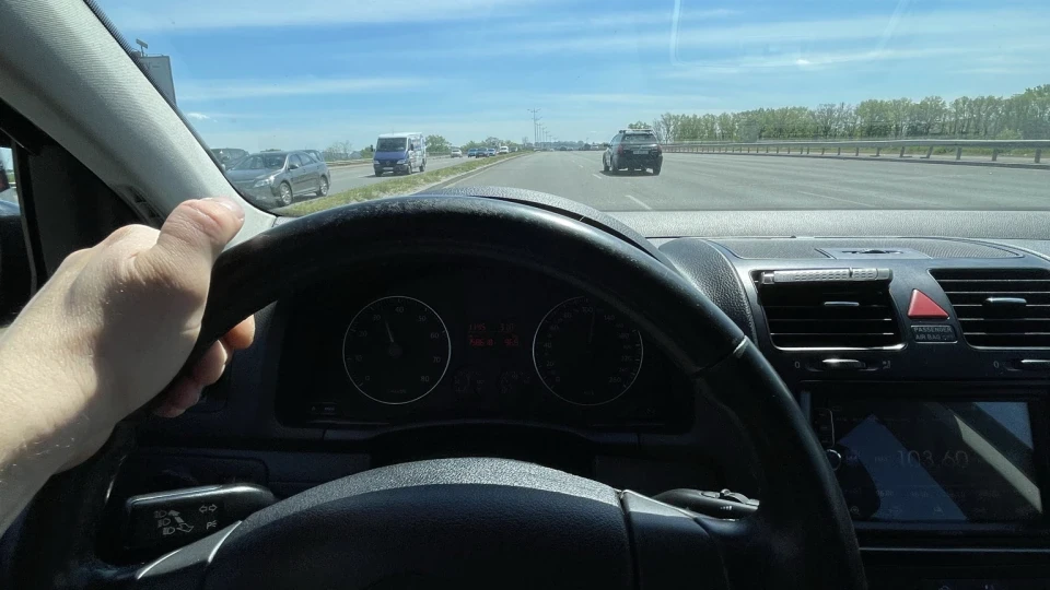 Volkswagen Golf Пожований 5
