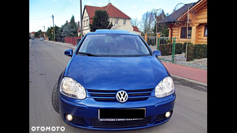 Volkswagen Golf R32))) 2