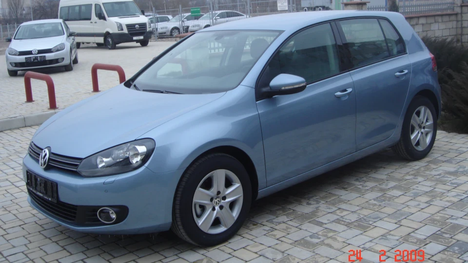 Volkswagen Golf SharkBlue 122HP DSG7 2