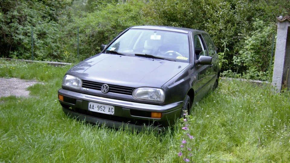 Volkswagen Golf Сірий металлік GI 3