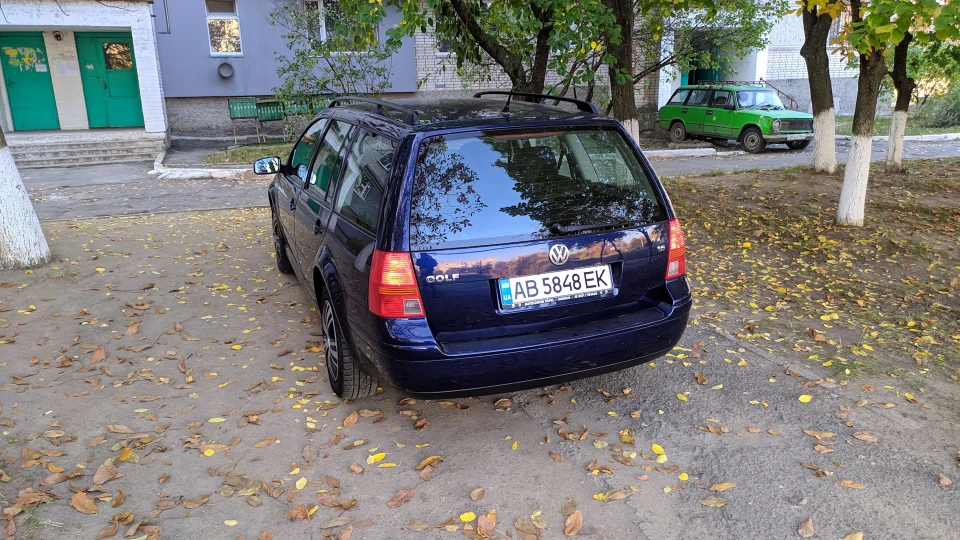 Volkswagen Golf Variant 1.6 16v AZD 3