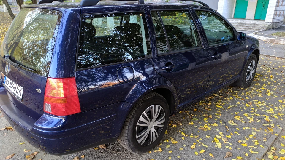 Volkswagen Golf Variant 1.6 16v AZD 5