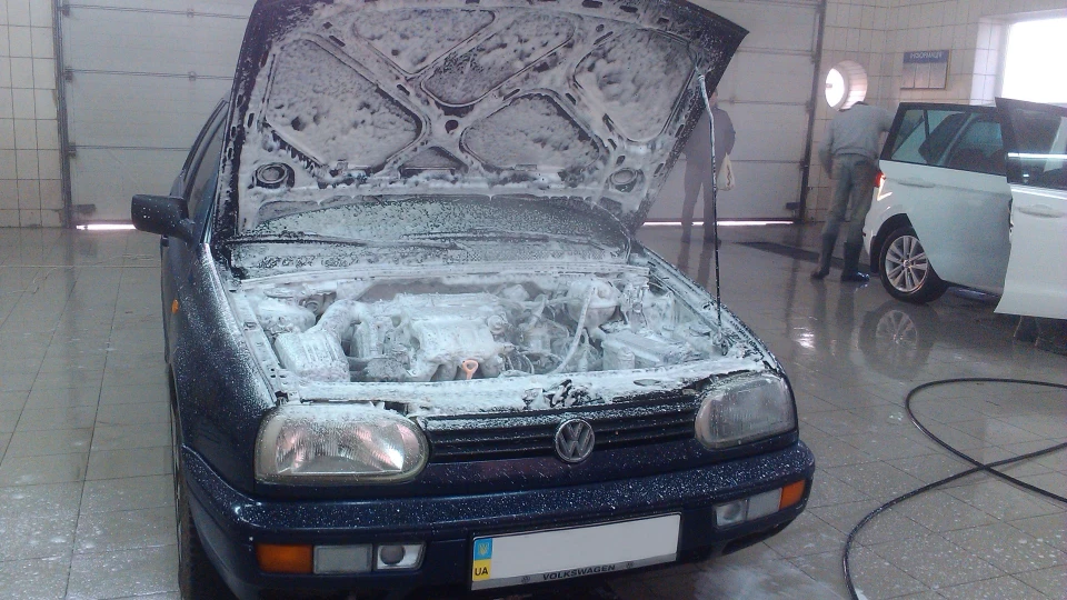 Volkswagen Golf Variant 1.6 AKS