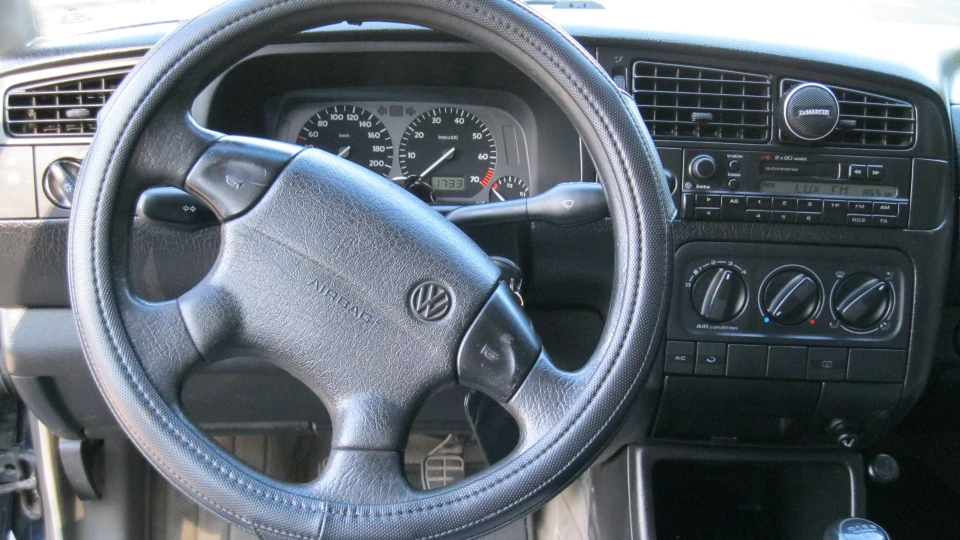 Volkswagen Golf Variant 1.6 AKS 2