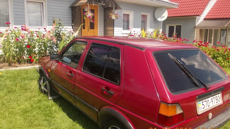Volkswagen Golf Вешньовий металік 5