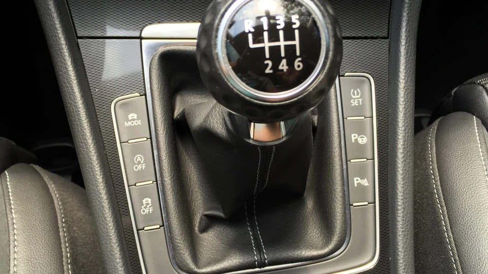 Volkswagen Golf VII 2.0TDI 4