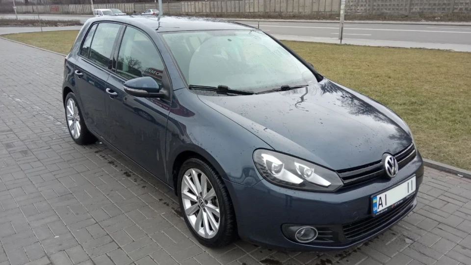 Volkswagen Golf want to be GTD 3