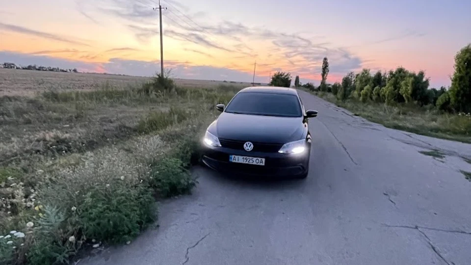 Volkswagen Jetta 2