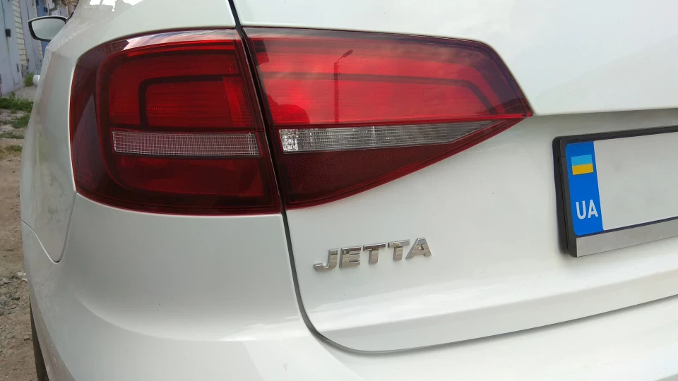Volkswagen Jetta 2