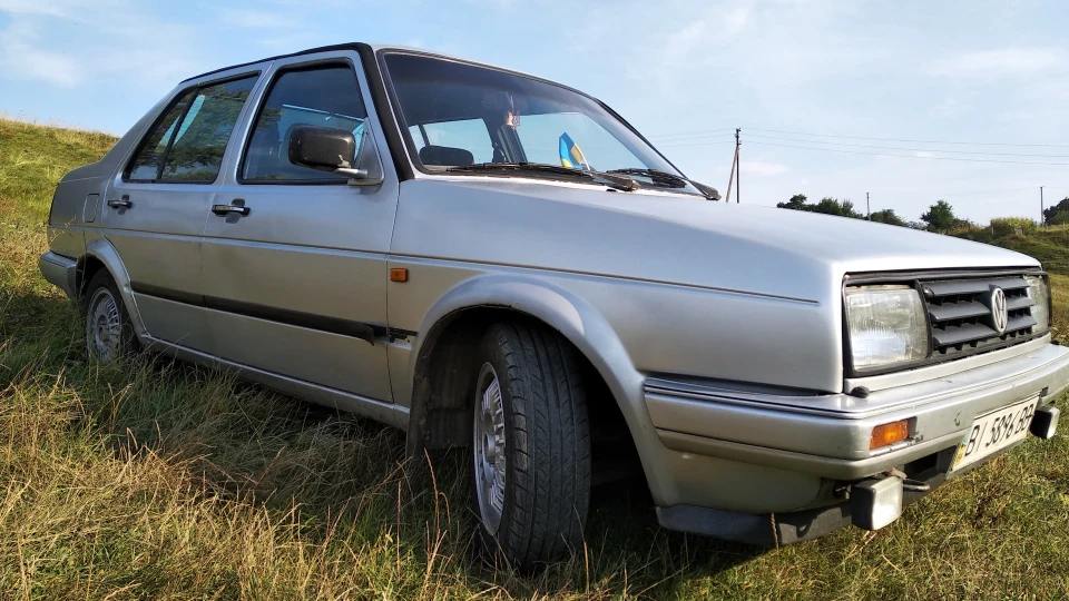Volkswagen Jetta 2