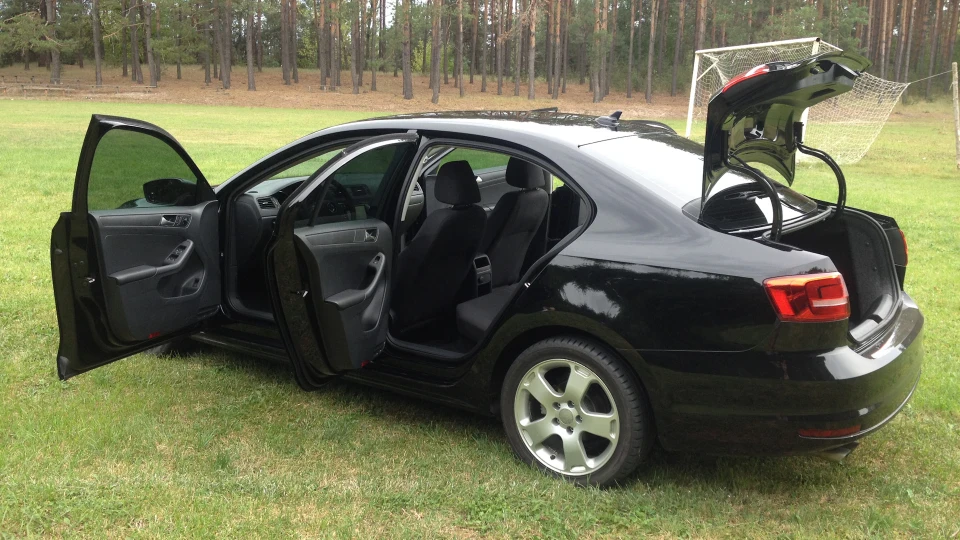 Volkswagen Jetta 2