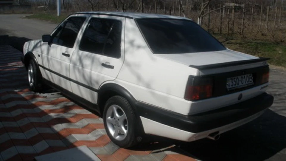 Volkswagen Jetta 2