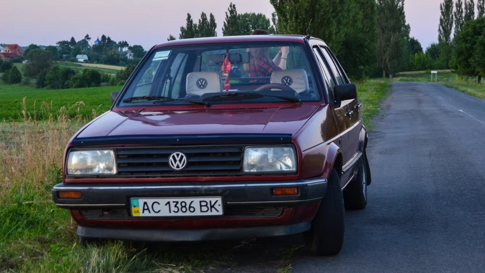 Volkswagen Jetta 2