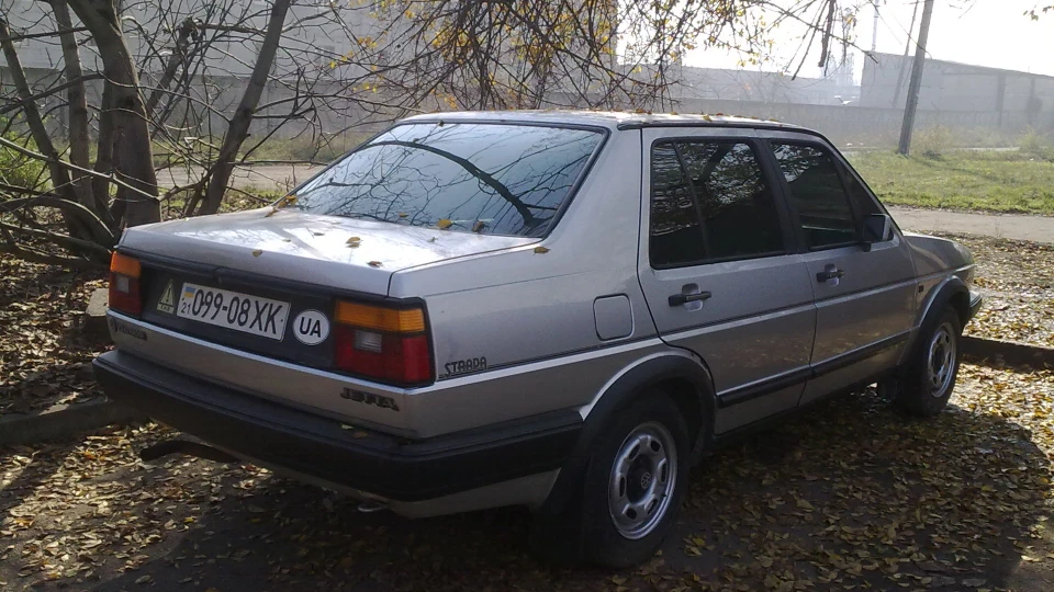 Volkswagen Jetta 2