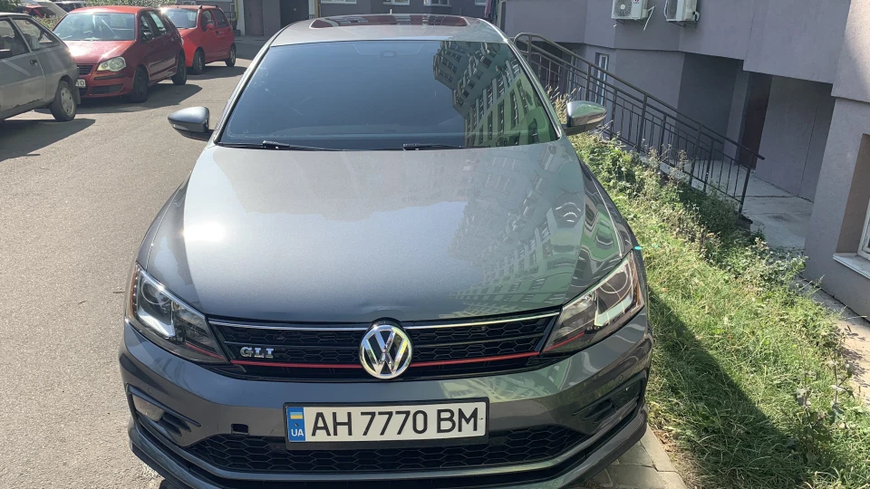 Volkswagen Jetta 2