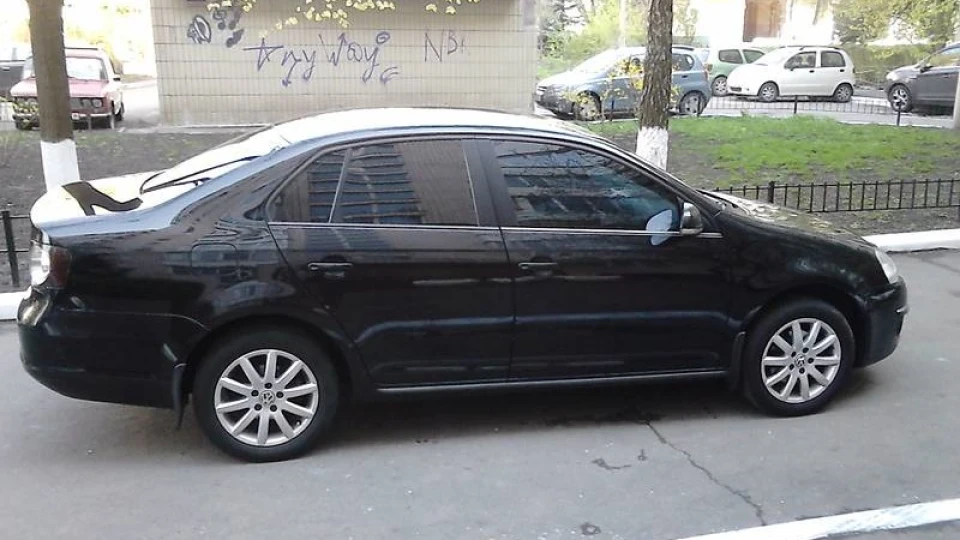 Volkswagen Jetta 2