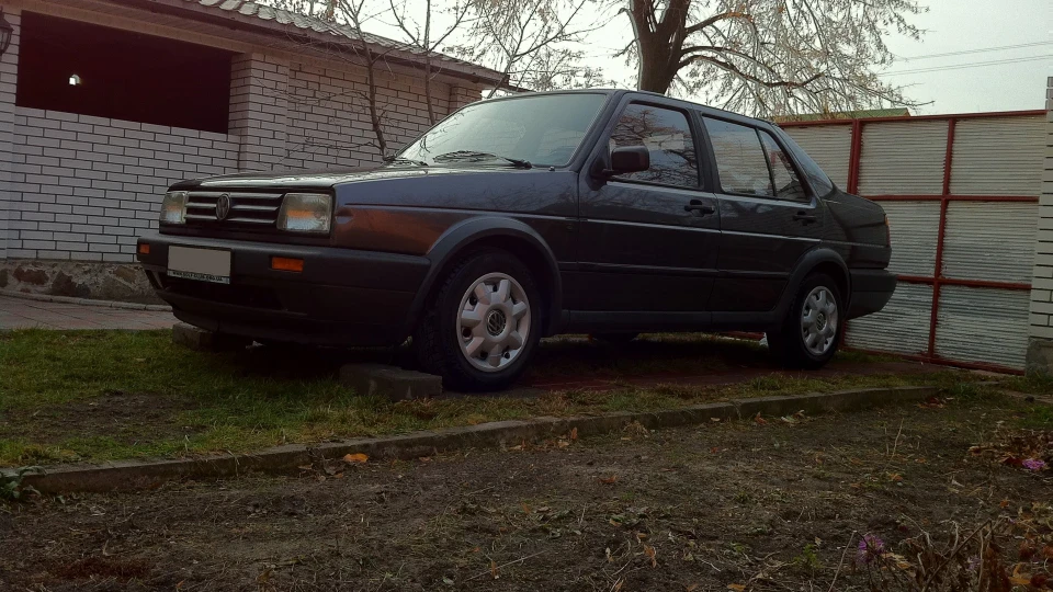 Volkswagen Jetta 2