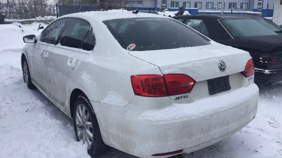 Volkswagen Jetta 2