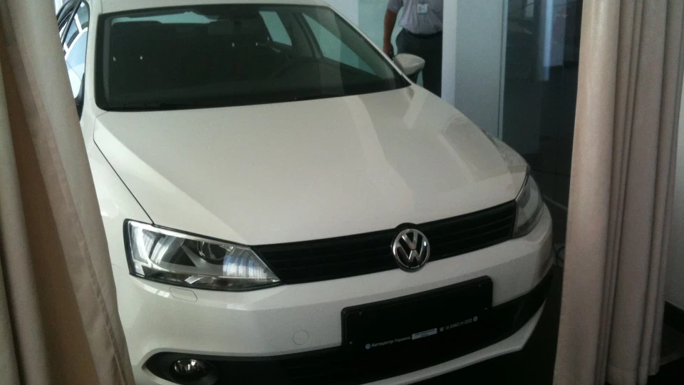 Volkswagen Jetta 1,4 Снігова Королева 5