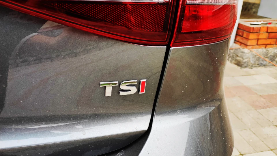 Volkswagen Jetta 1,4 tsi 150л.с USA EA211 4