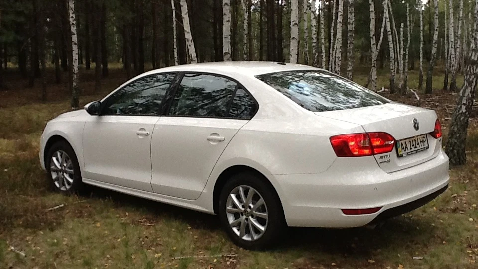 Volkswagen Jetta 1.4 TSI ''Candy-weiss'' 3