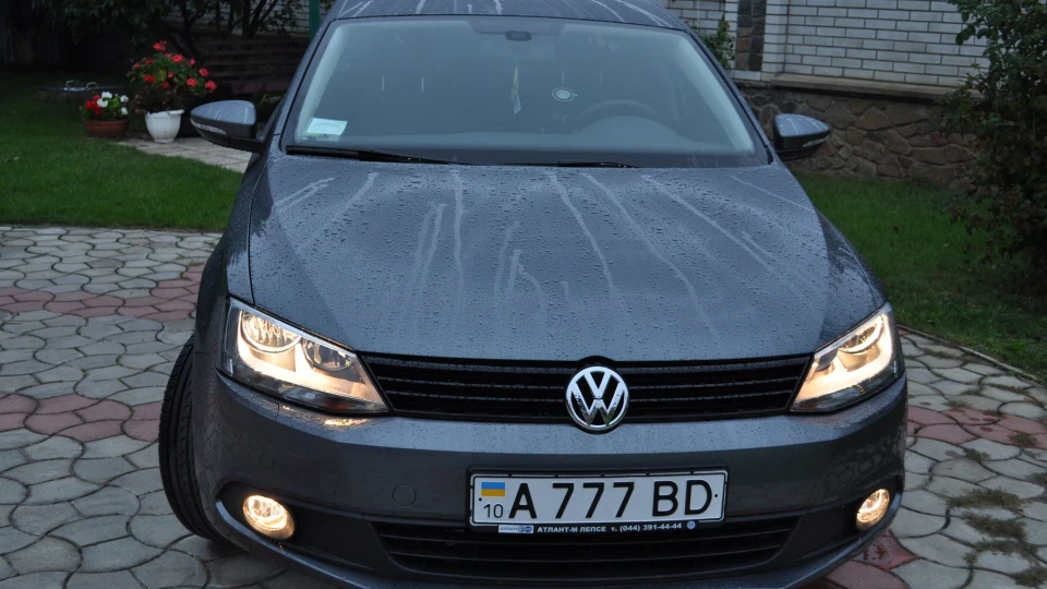 Volkswagen Jetta 1.4 TSI DSG сіра 5