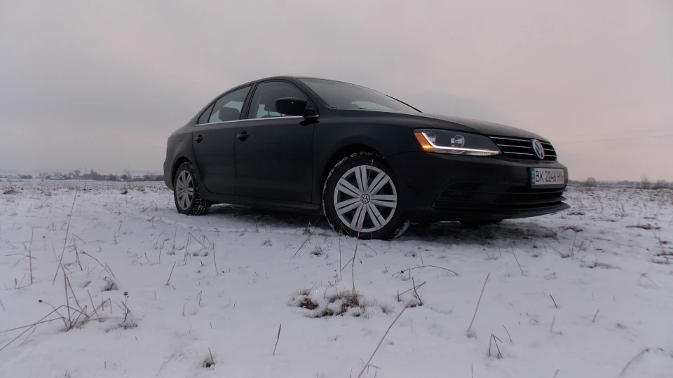 Volkswagen Jetta 1.4 TSI S Black Edition 2