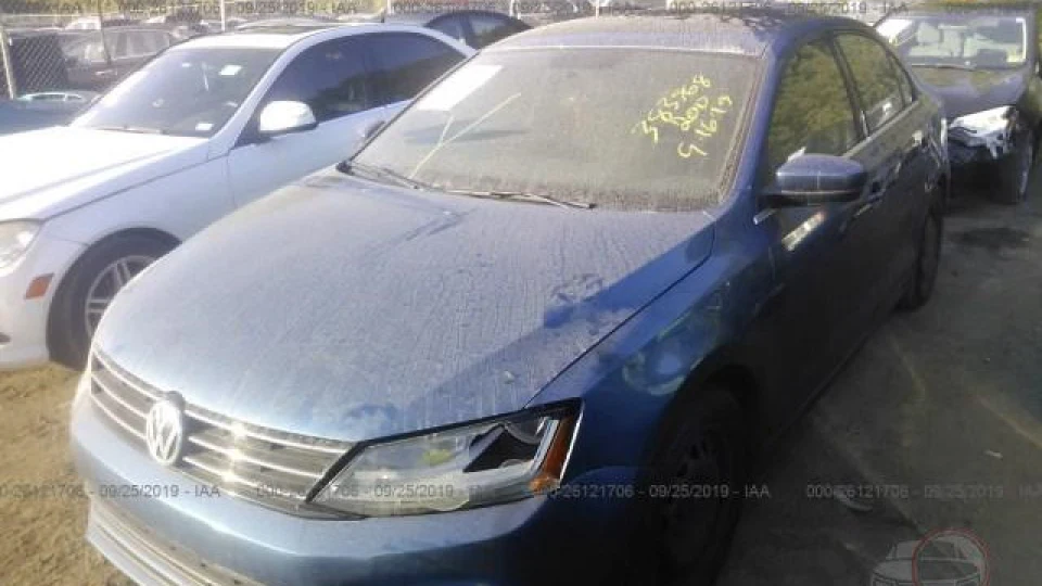 Volkswagen Jetta 1.4L I4 FI DOHC 16V NF4 2