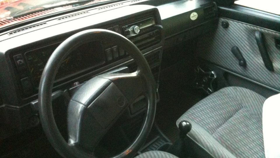 Volkswagen Jetta 1.6 бенз 5