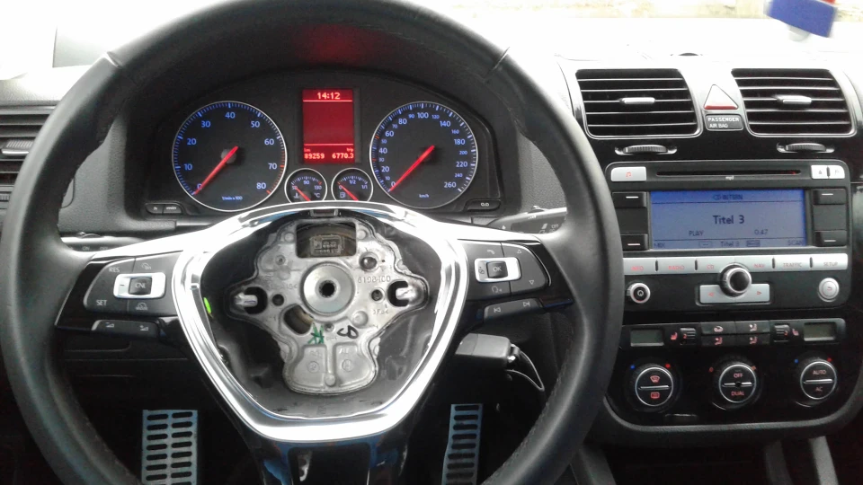 Volkswagen Jetta 1.6 бензин газ 5